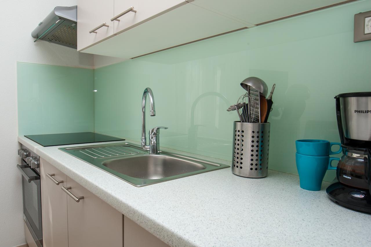 Vista Apartments Bol Kültér fotó
