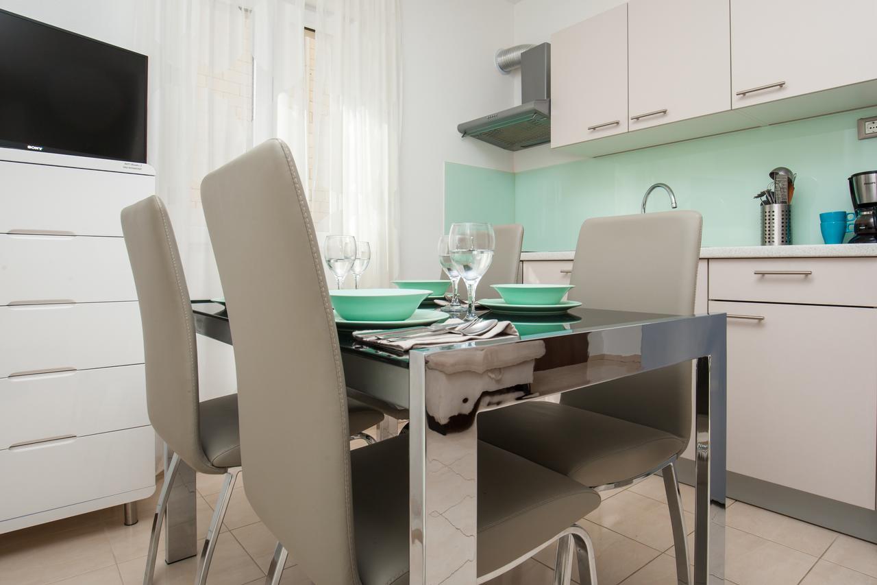 Vista Apartments Bol Kültér fotó